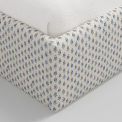 Sophia Square Low Platform Bed - Threshold™ -Home Living GUEST 5d7e0da4 84b0 4e7b 8cc2 f1410acb8182